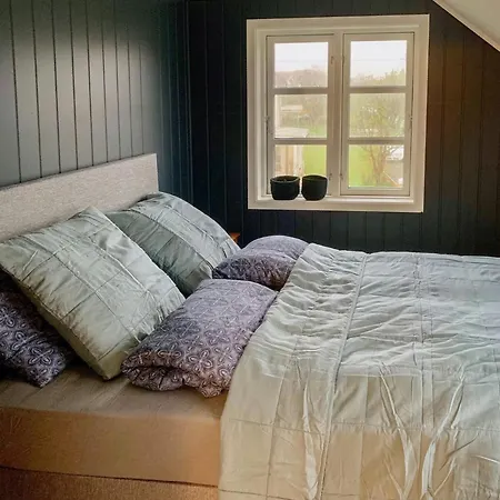 Red By The Sea In Laukvika *