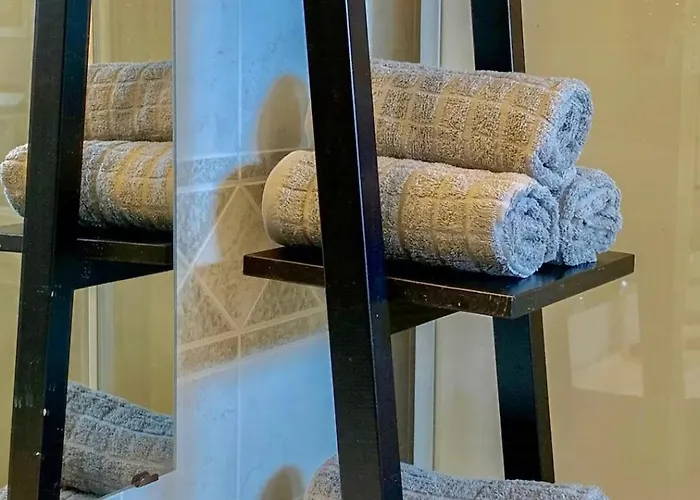 Red By The Sea In Laukvika *